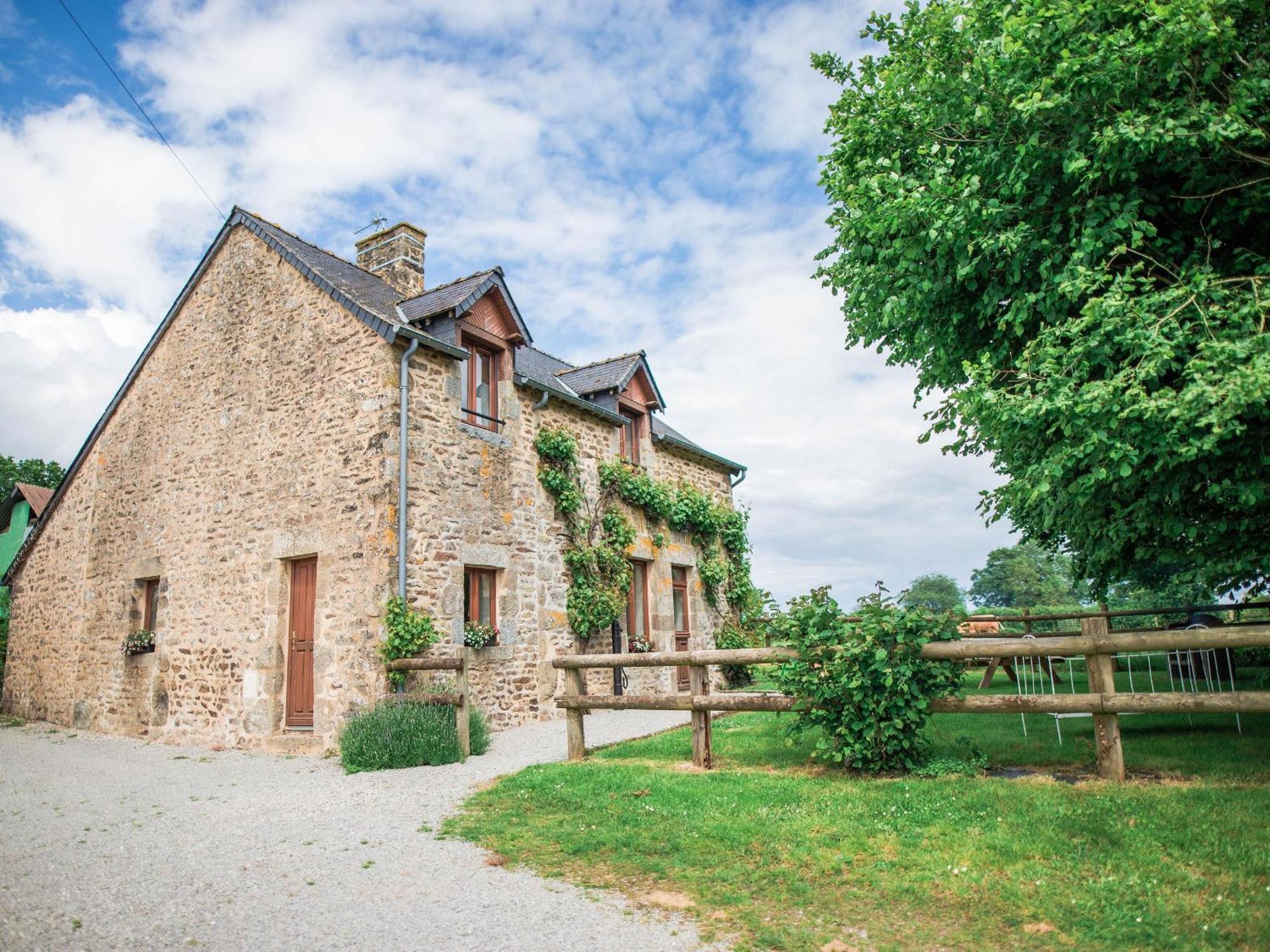 Maison De Campagne Familiale Aux Alpes Mancelles - 3 Chambres, Cheminee Et Activites Proches - Fr-1-410-149 Saint-Léonard-des-Bois Exterior photo